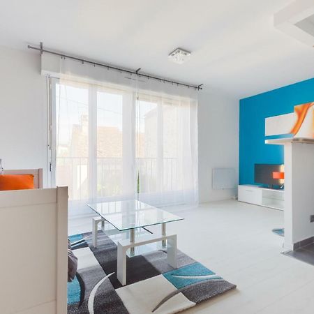 Modern Apart City Mantes-la-Jolie ภายนอก รูปภาพ