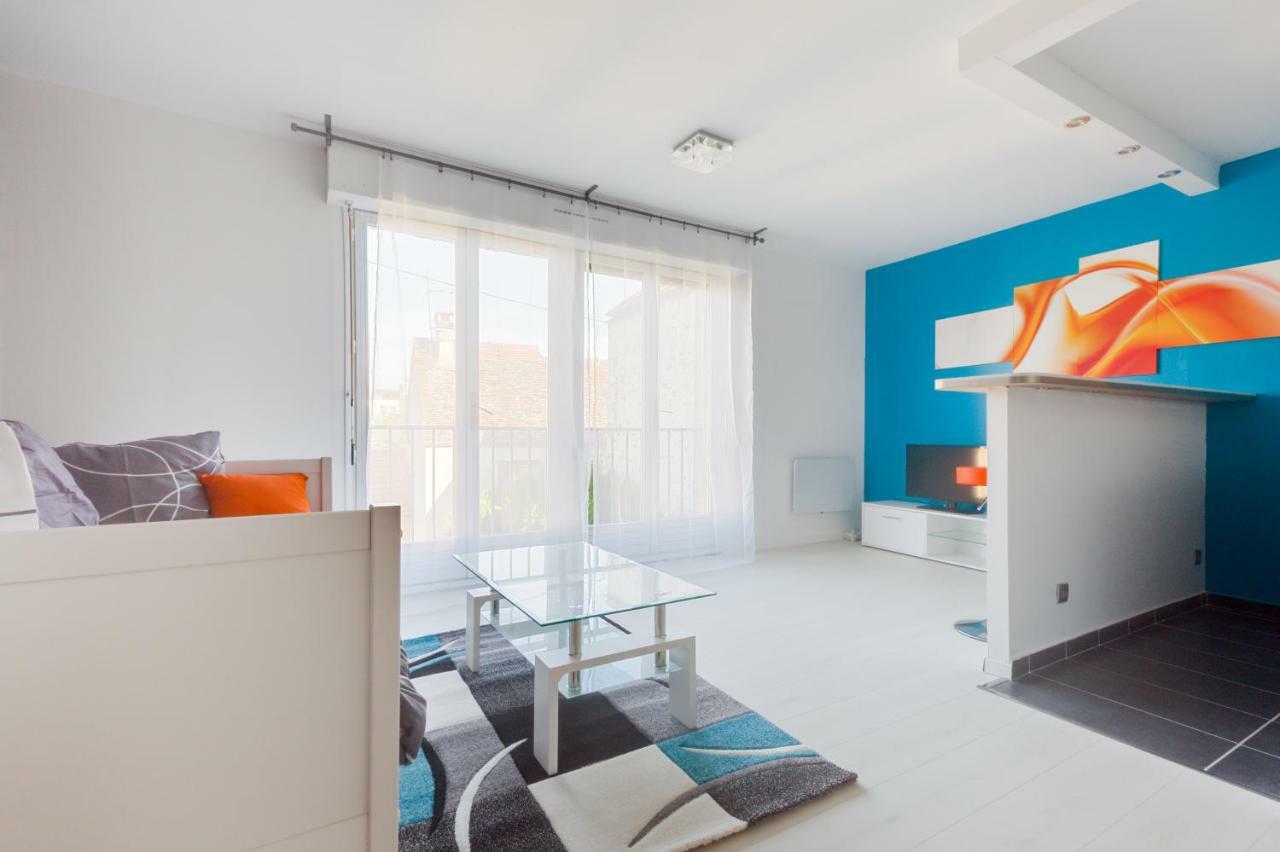 Modern Apart City Mantes-la-Jolie ภายนอก รูปภาพ